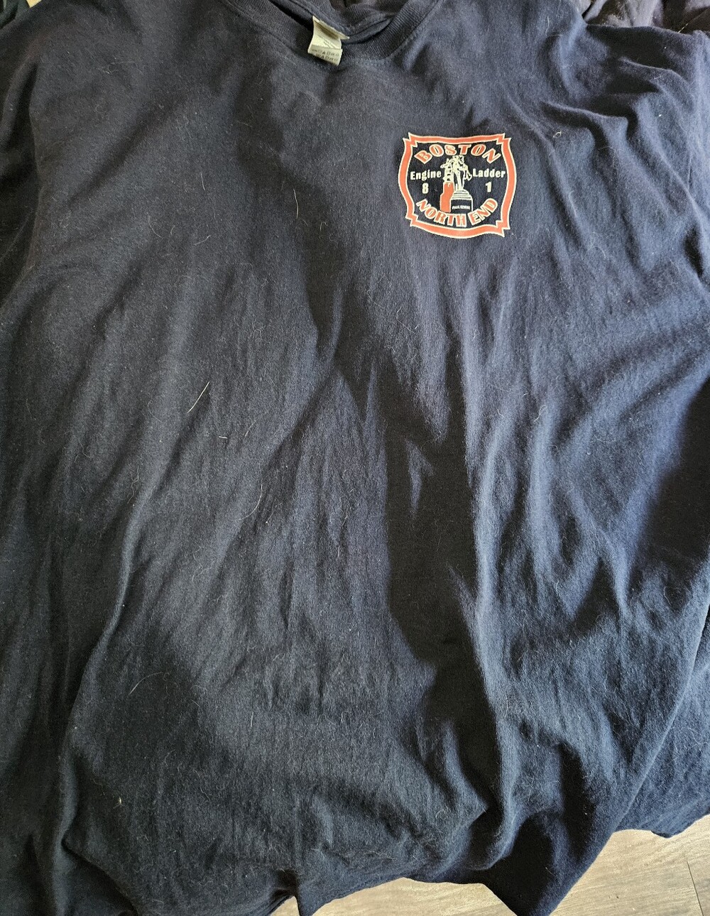 Mens Nwot Boston North End Fire Department Graphic Tee - Navy